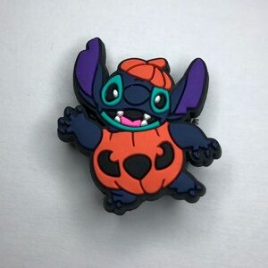 10$13 Stitch Shoes Charm
